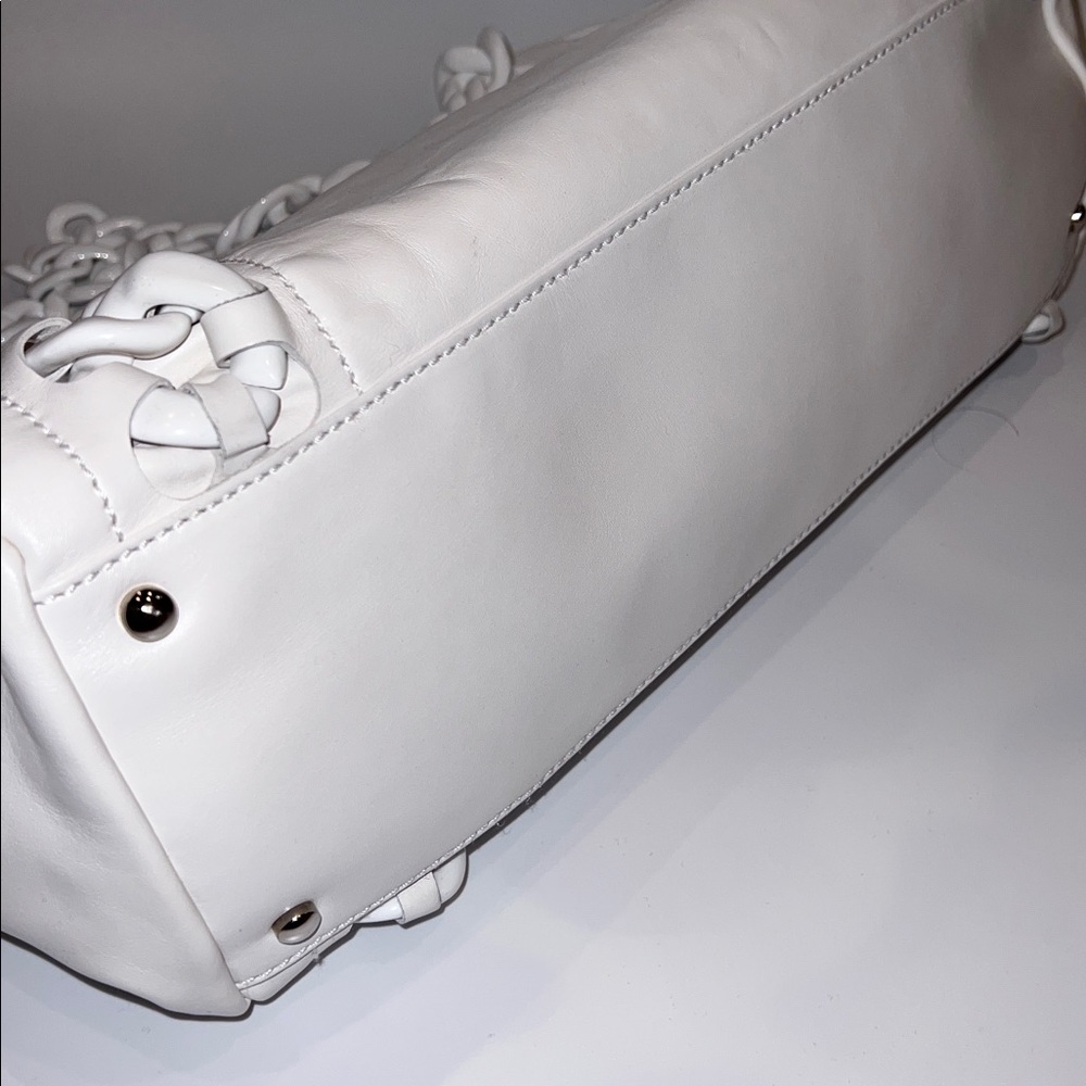 ❤️NWT CHANEL MODERN CHAIN RHODOID WHITE LEATHER TOTE BAG - Picture 6 of 15